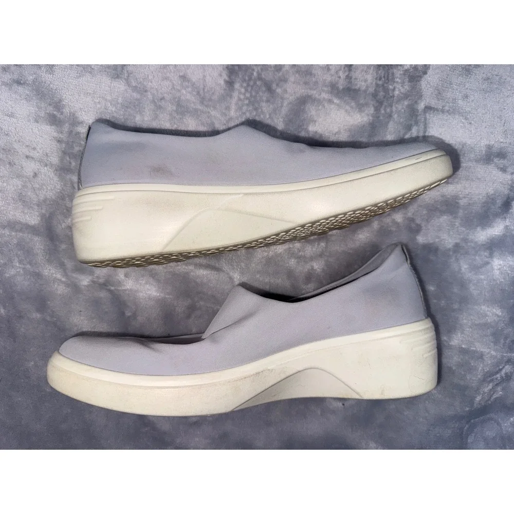 ECCO Danish Design Womens Grey Textile Slip On Wedge Platform Sneakers Size 39